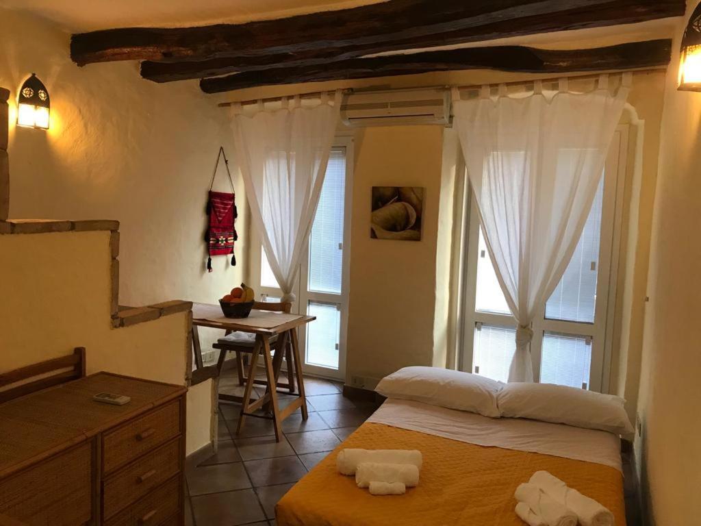 Lo Sguardo Sul Corso - Appartamento Intero Cagliari Extérieur photo